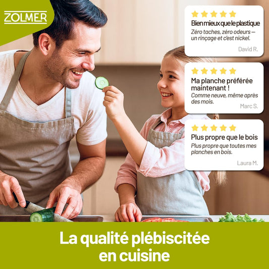 Premium Planche a decouper inox 34 × 23 cm antibactérienne sans microplastiques – compatible lave-vaisselle, sans BPA et inodore, avec rigole à jus + 4 autocollants antidérapants pour la cuisine.